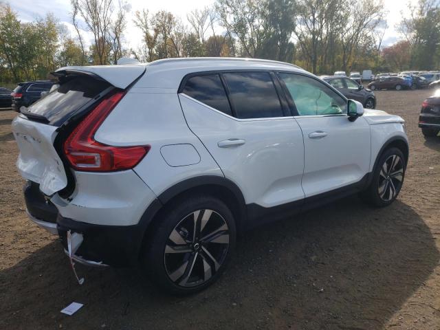 YV4L12UE2R2211887 Volvo Xc40 Plus  3