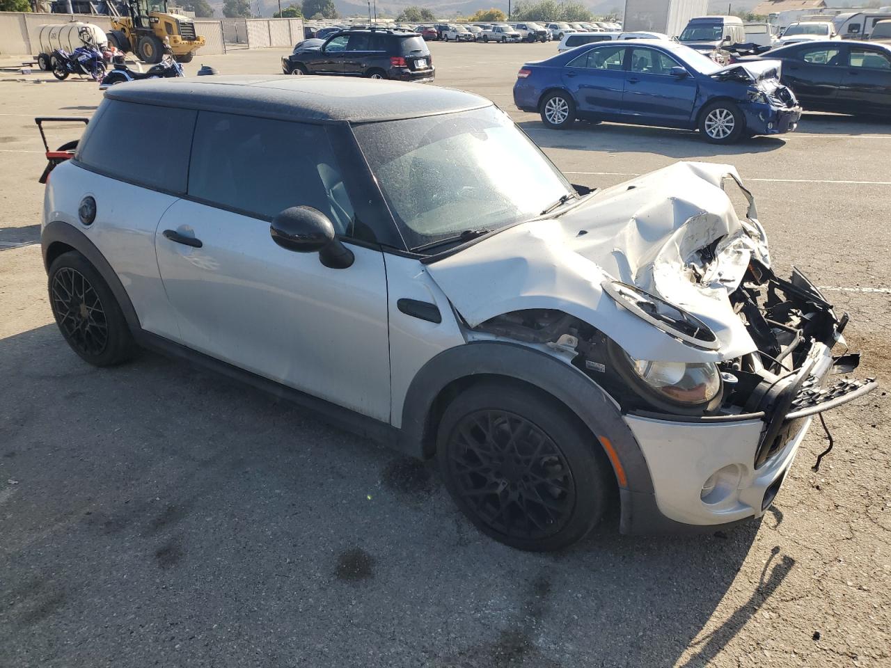 2017 MINI Cooper - Image 4