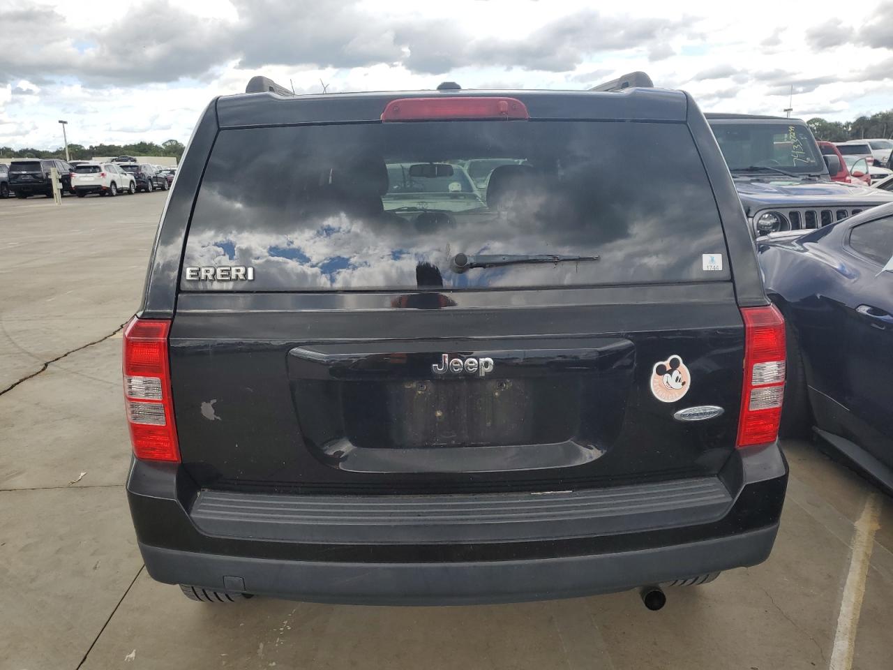 1C4NJPFA7HD161039 2017 Jeep Patriot Latitude