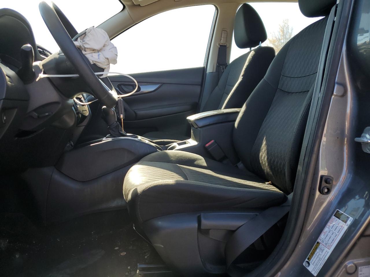 2020 Nissan Rogue - Image 7