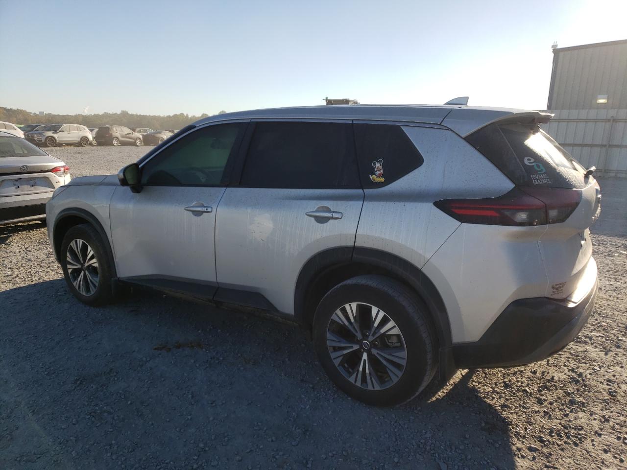 2021 Nissan Rogue - Image 2