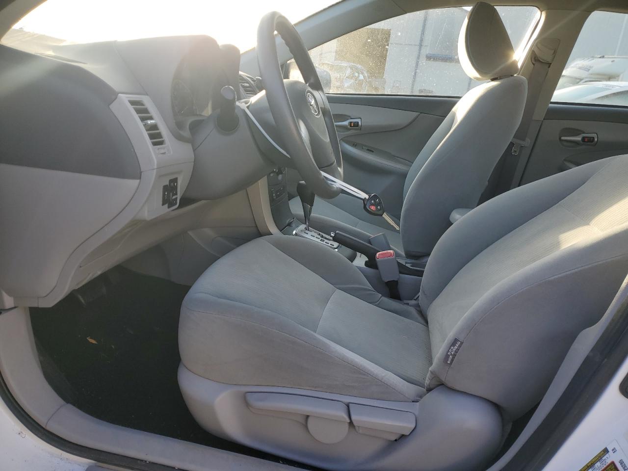 2010 Toyota Corolla - Image 7