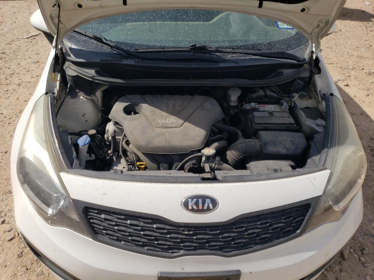 2015 Kia Rio - Image 11