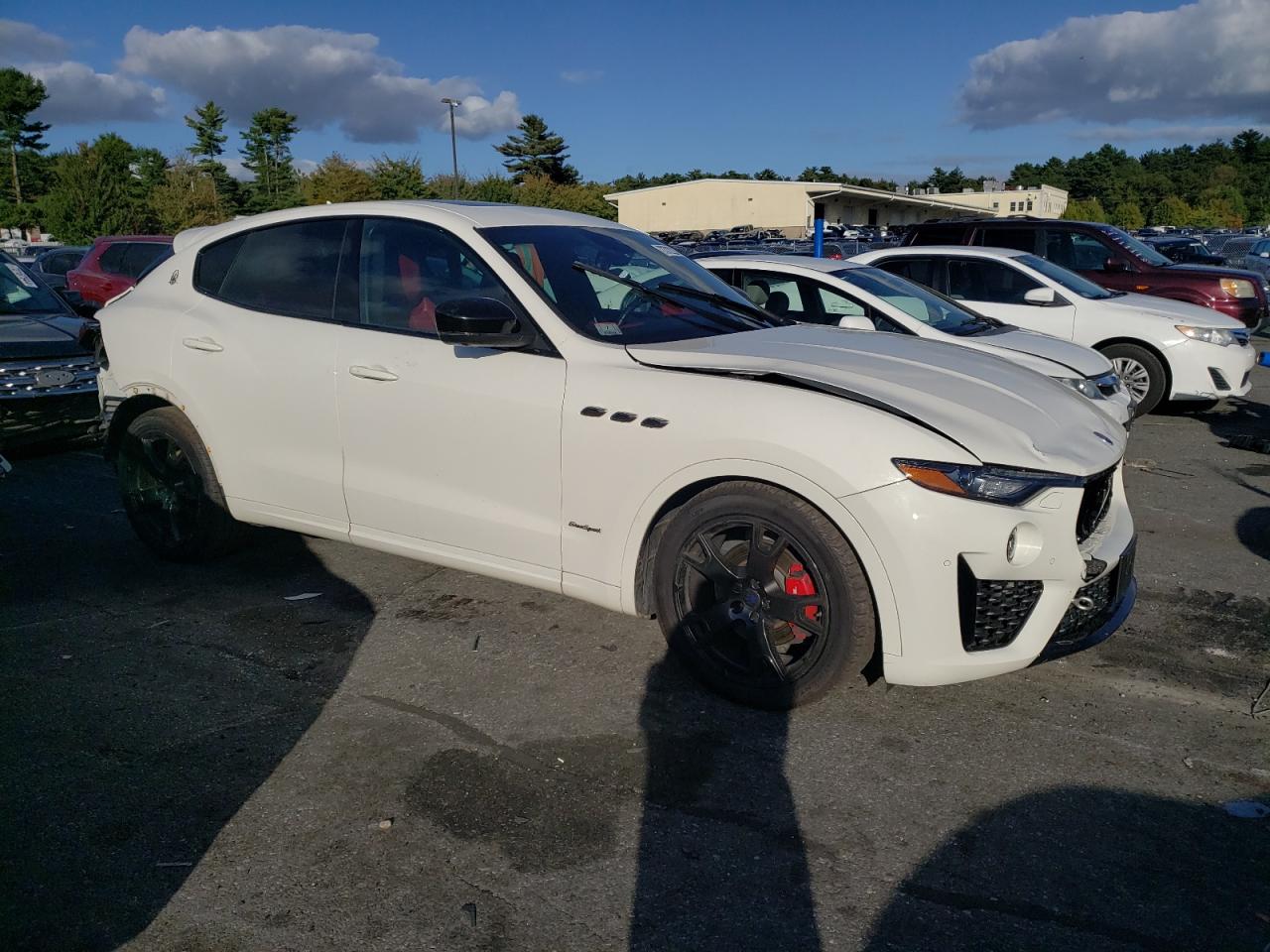 2019 Maserati Levante - Image 4