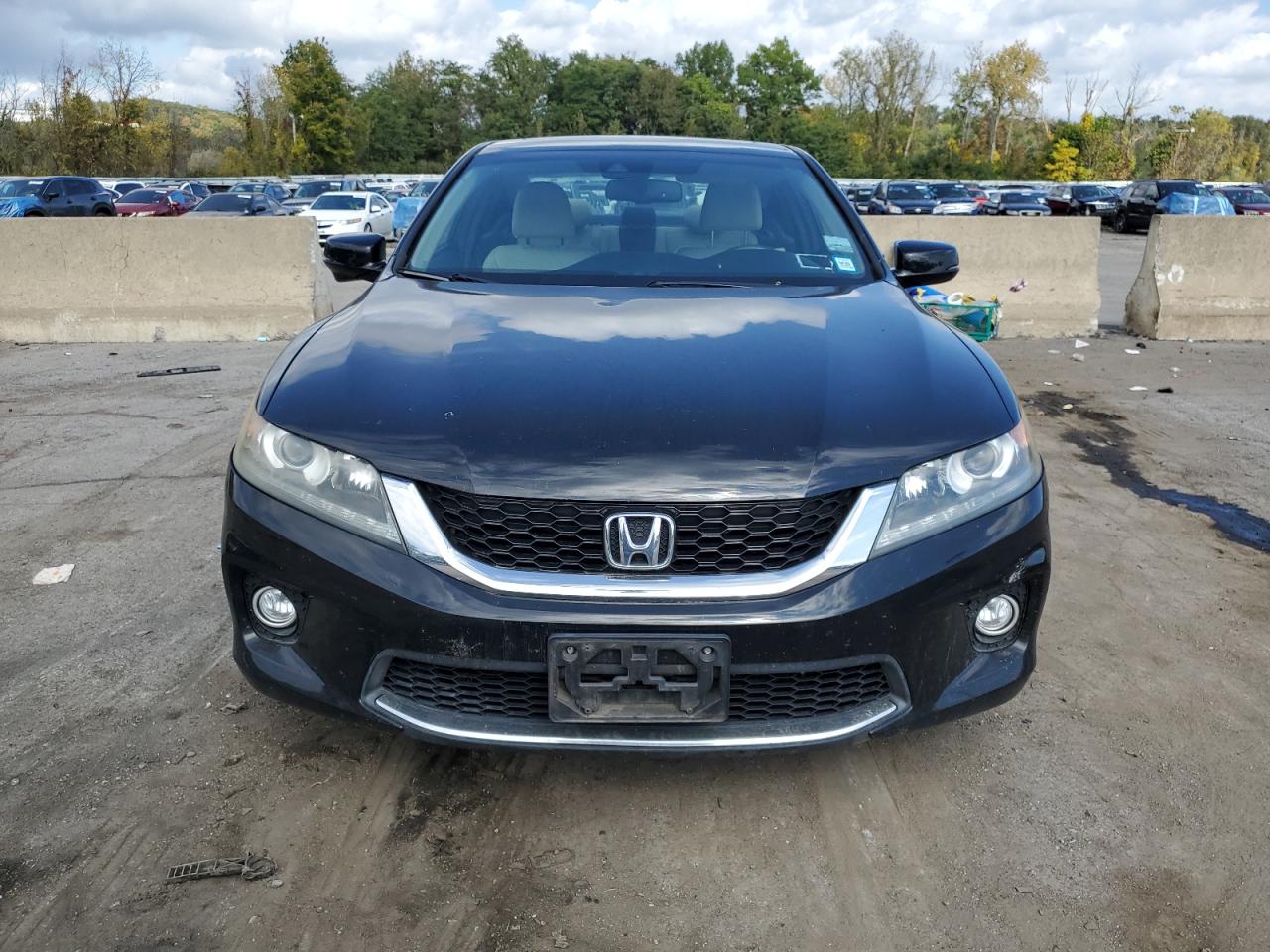 1HGCT2B82FA004817 2015 Honda Accord Exl