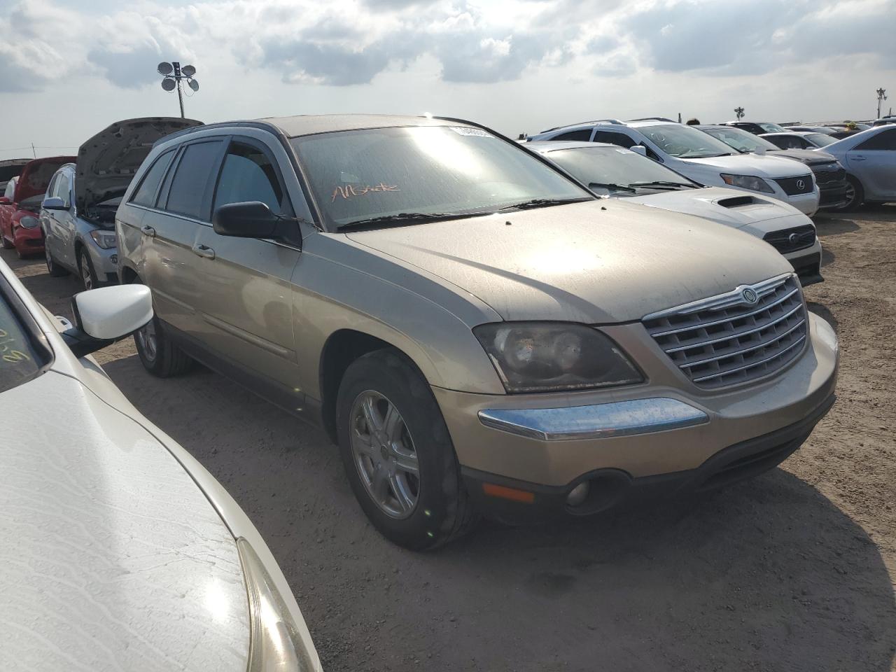 2004 Chrysler Pacifica - Image 4