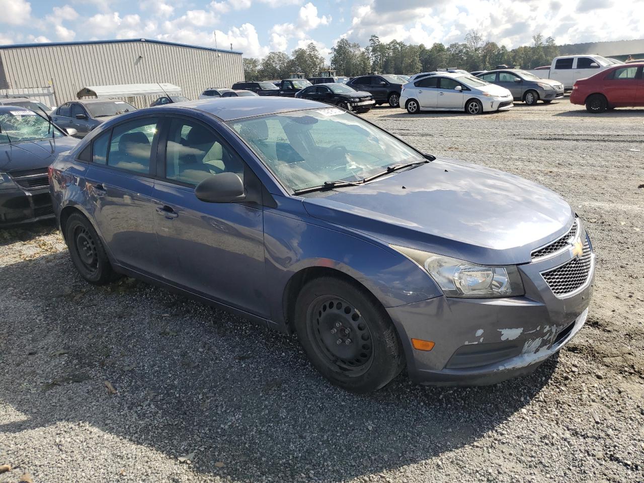 VIN 1G1PB5SH3D7136766 2013 CHEVROLET CRUZE no.4