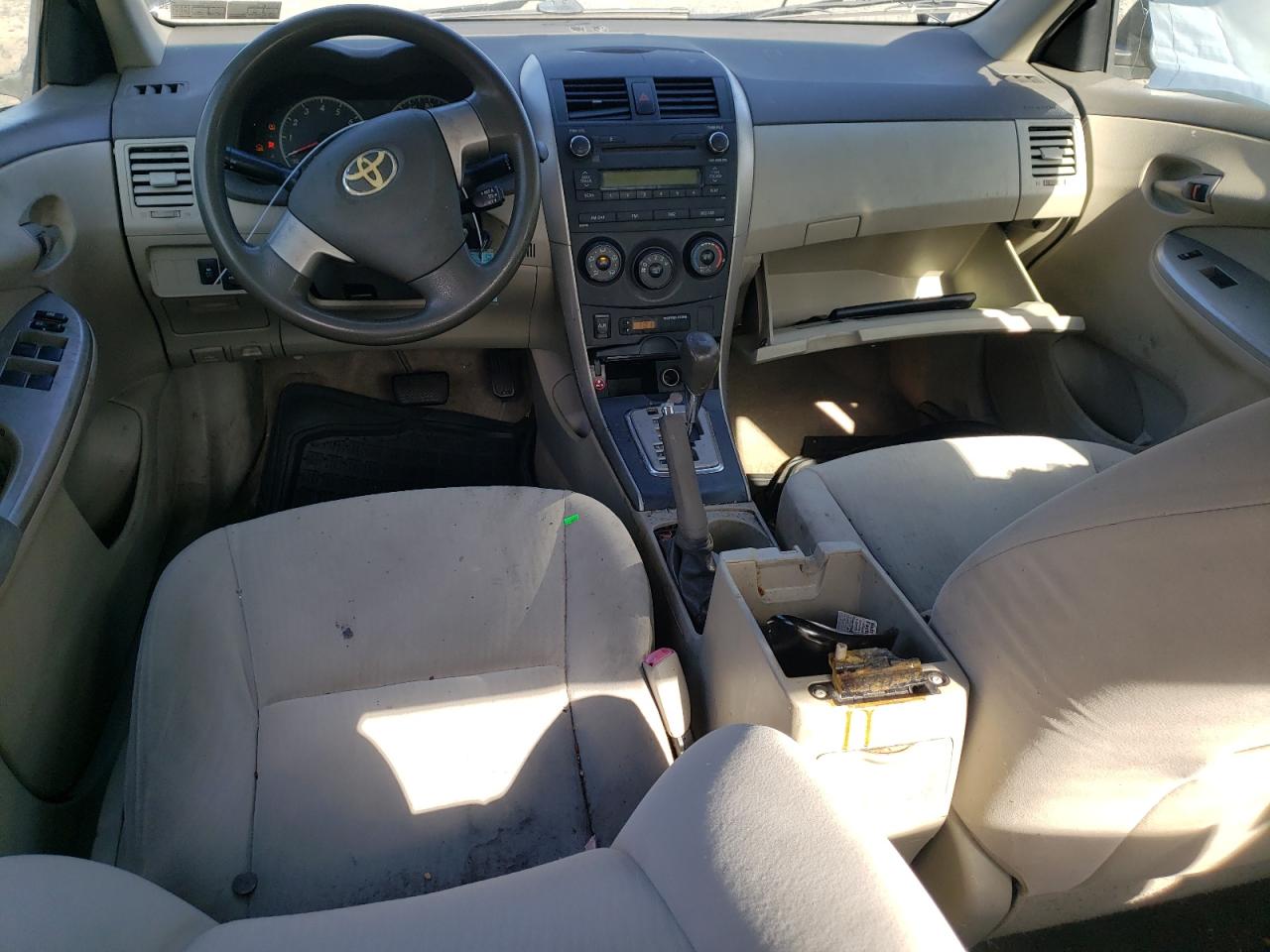 2010 Toyota Corolla - Image 8