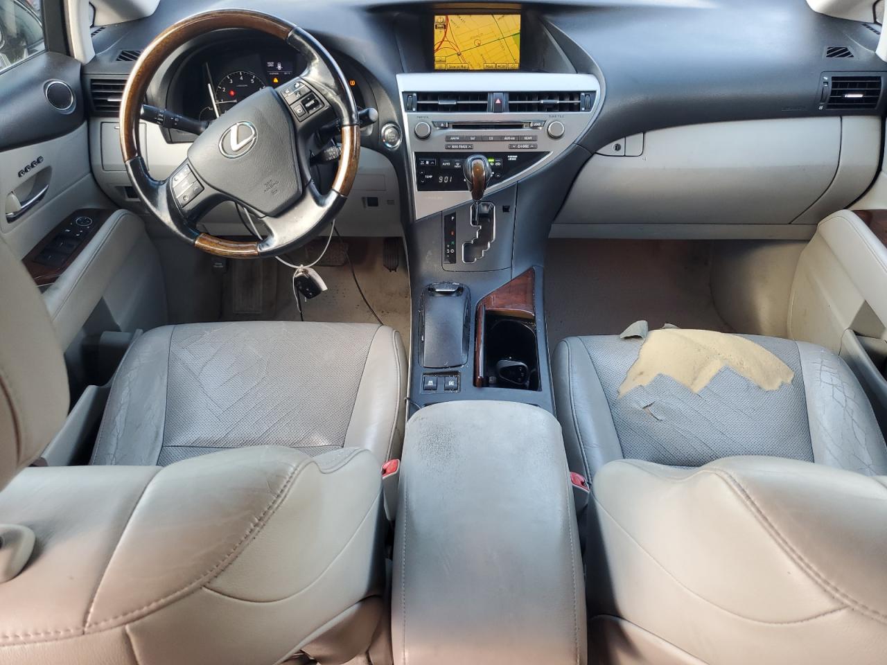 2010 Lexus RX - Image 8
