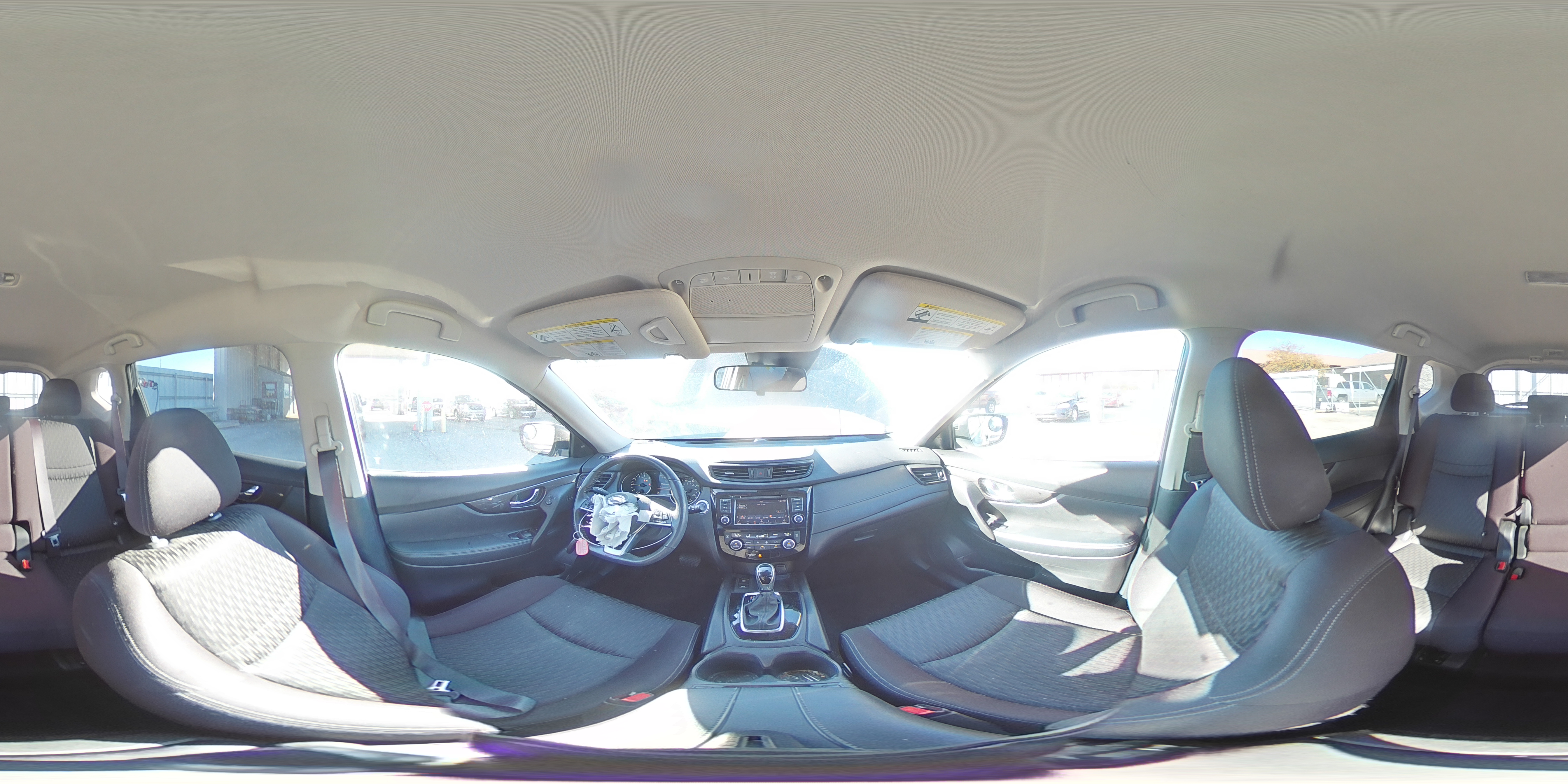 2019 Nissan Rogue - Image 14