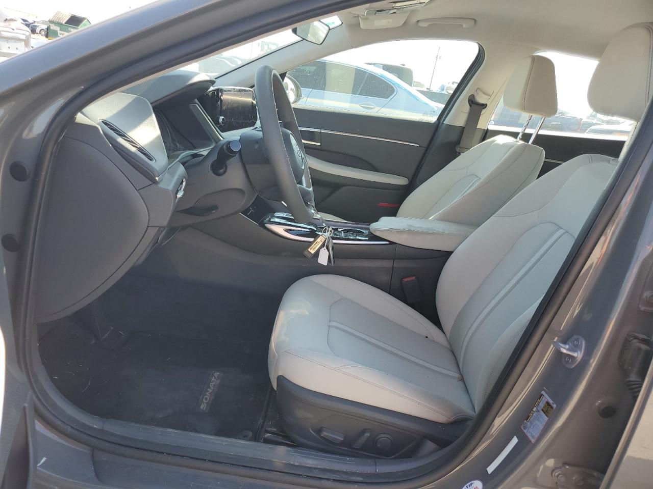 2023 Hyundai Sonata - Image 7