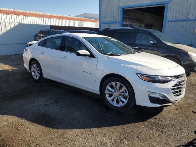 1G1ZD5ST6PF252271 Chevrolet Malibu LT 4