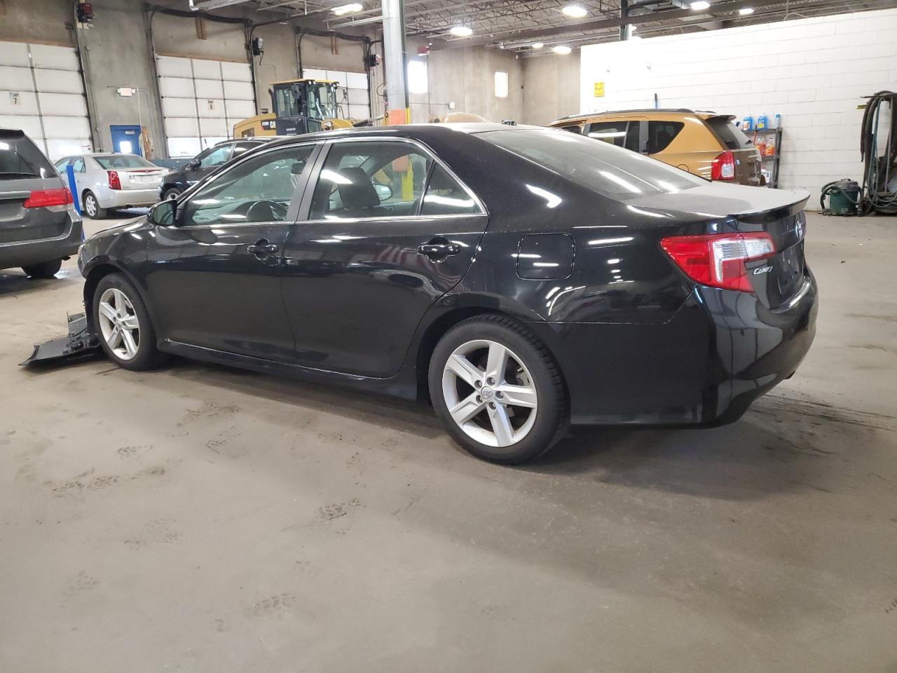 VIN 4T1BF1FKXDU671367 2013 TOYOTA CAMRY no.2