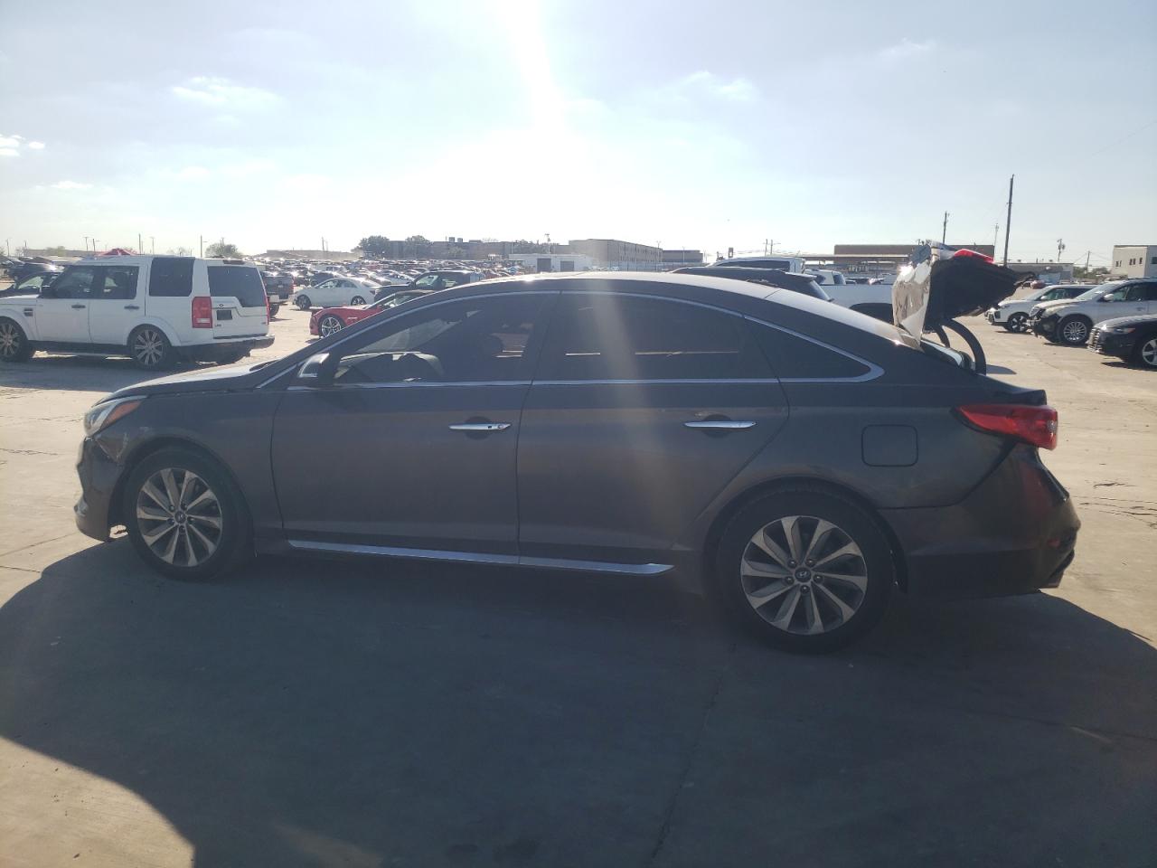 5NPE34AF8GH421257 2016 HYUNDAI SONATA - Image 2