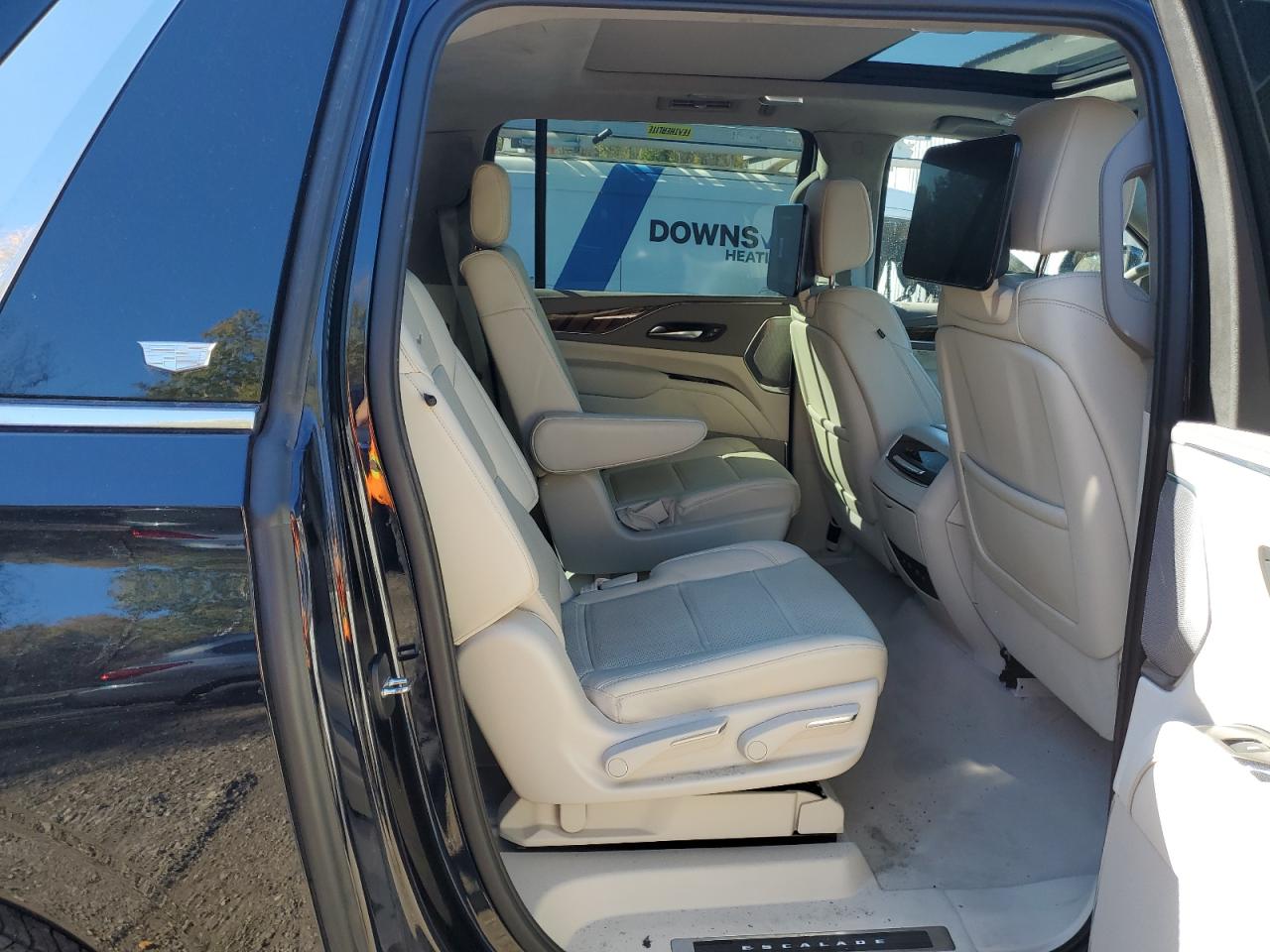 2023 Cadillac Escalade Esv Premium Luxury Platinum VIN: 1GYS4MKL8PR133570 Lot: 75400214