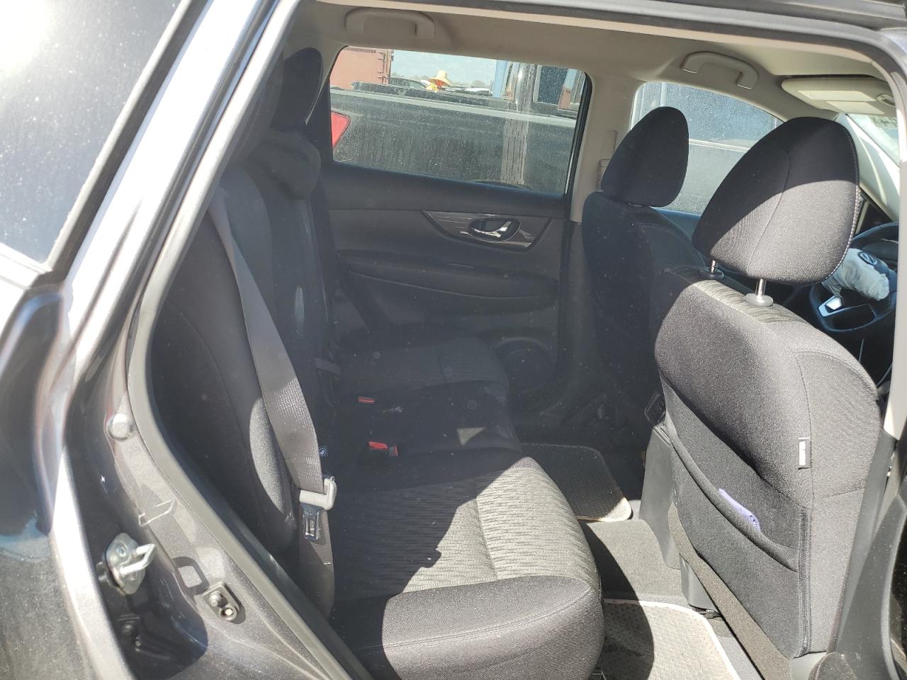 2019 Nissan Rogue - Image 11