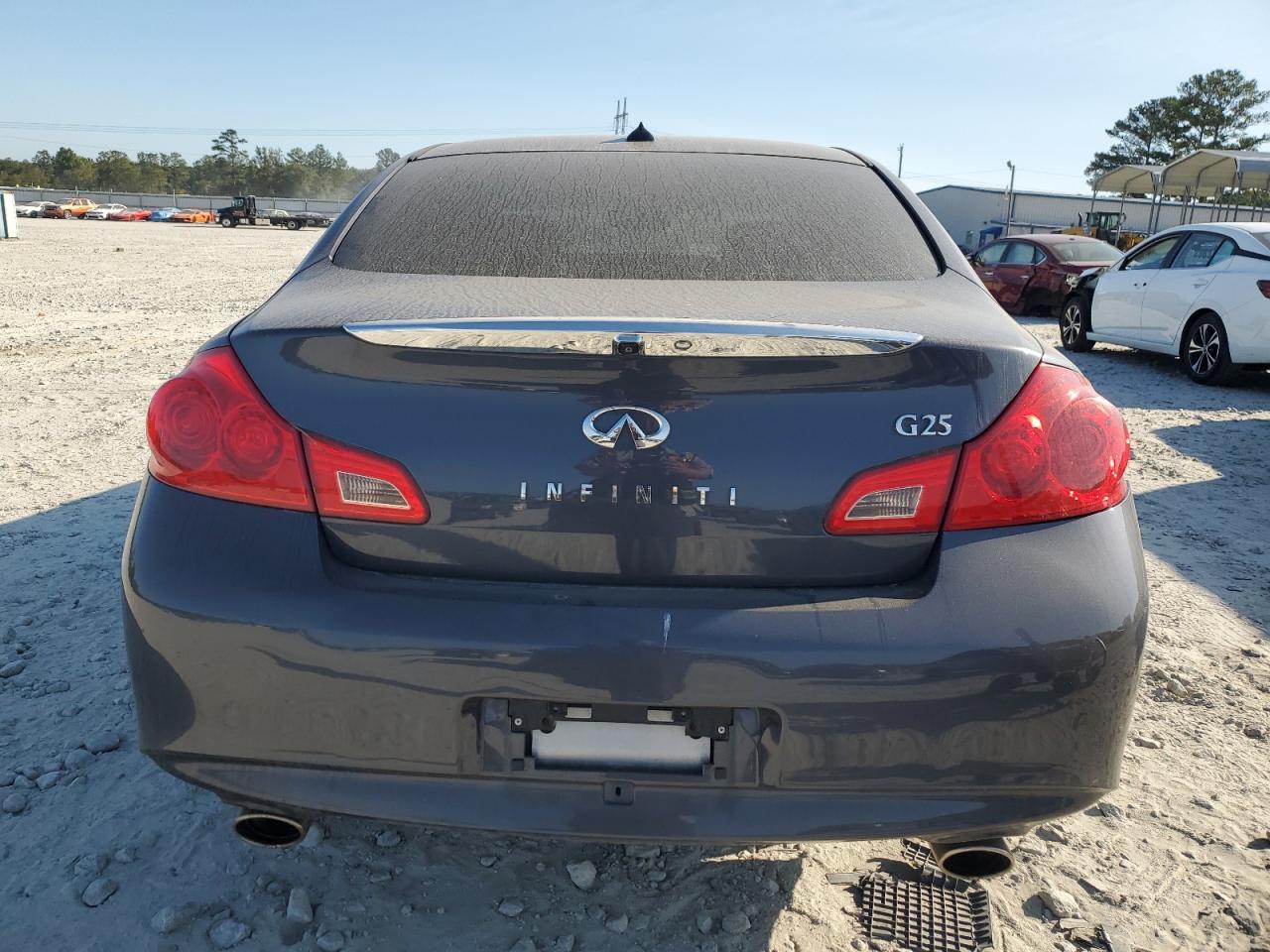 JN1DV6AP6BM600666 2011 Infiniti G25 Base