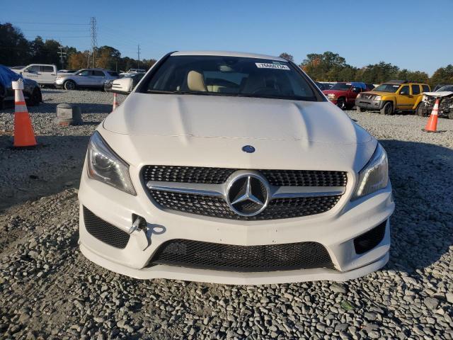  MERCEDES-BENZ CLA-CLASS 2015 White