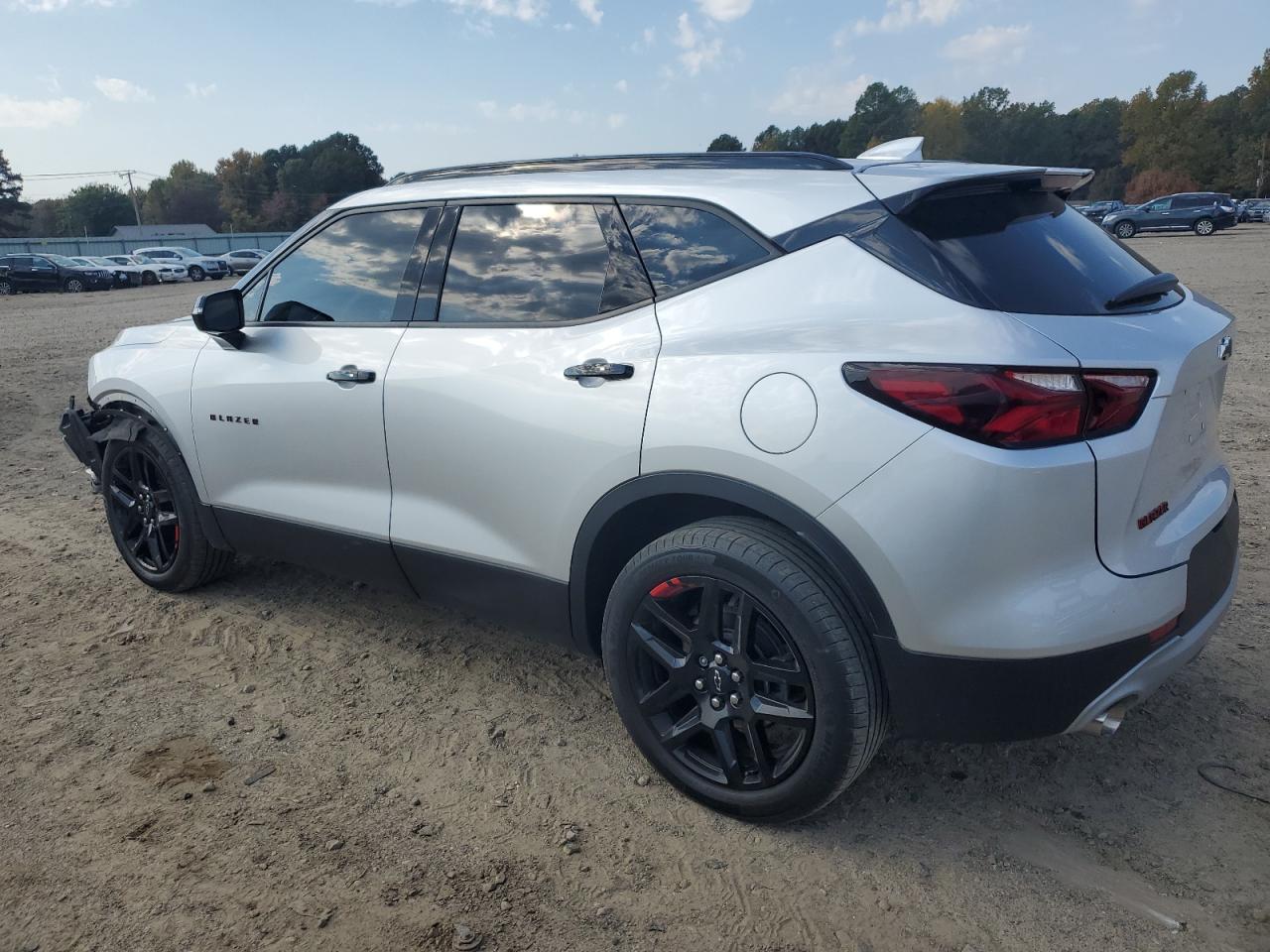 2020 Chevrolet Blazer - Image 2
