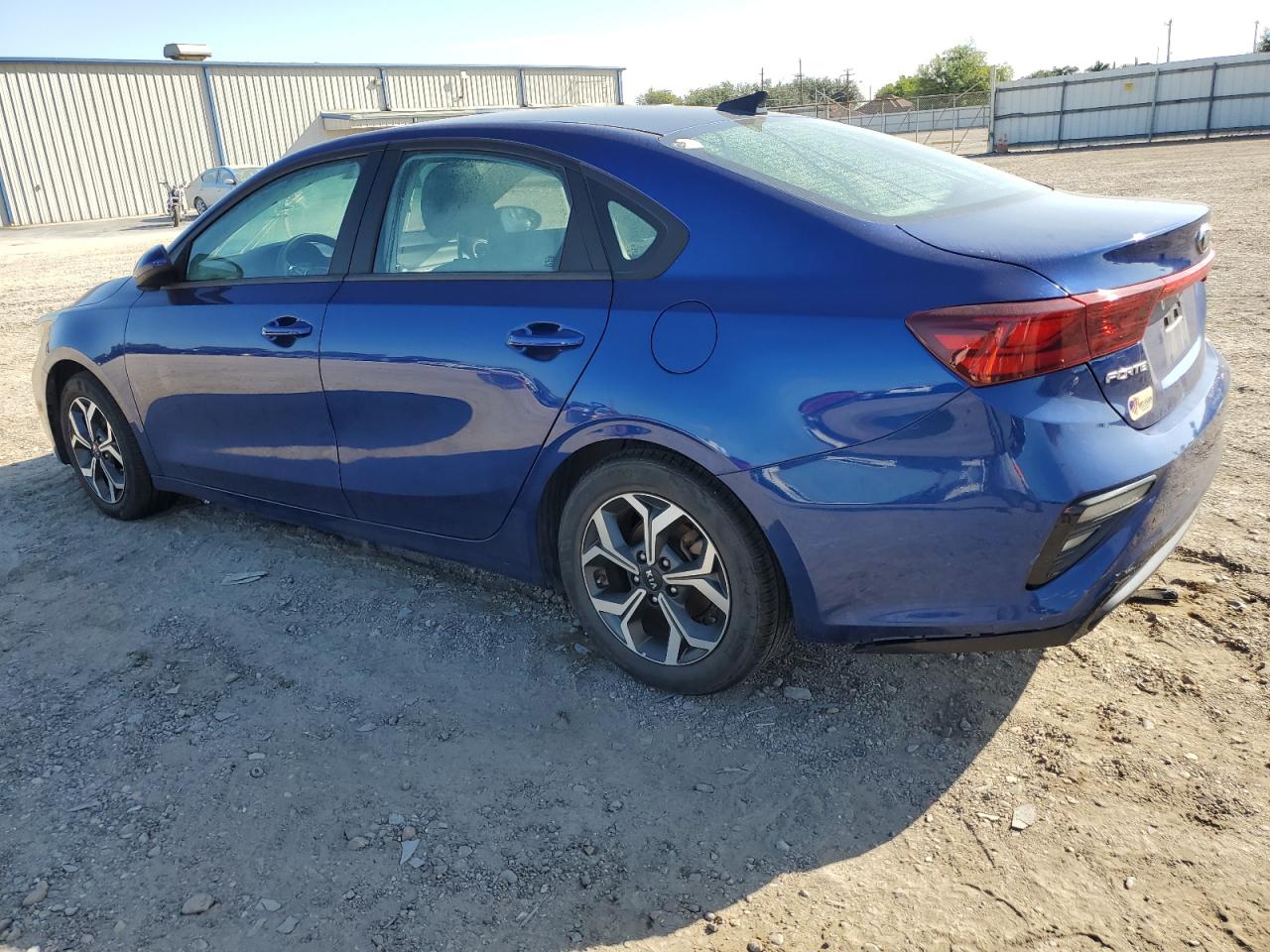 2021 Kia Forte - Image 2