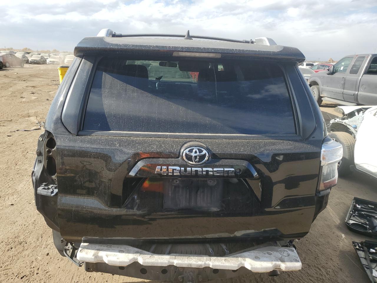 2014 Toyota 4Runner Sr5 VIN: JTEBU5JR4E5188437 Lot: 77780784