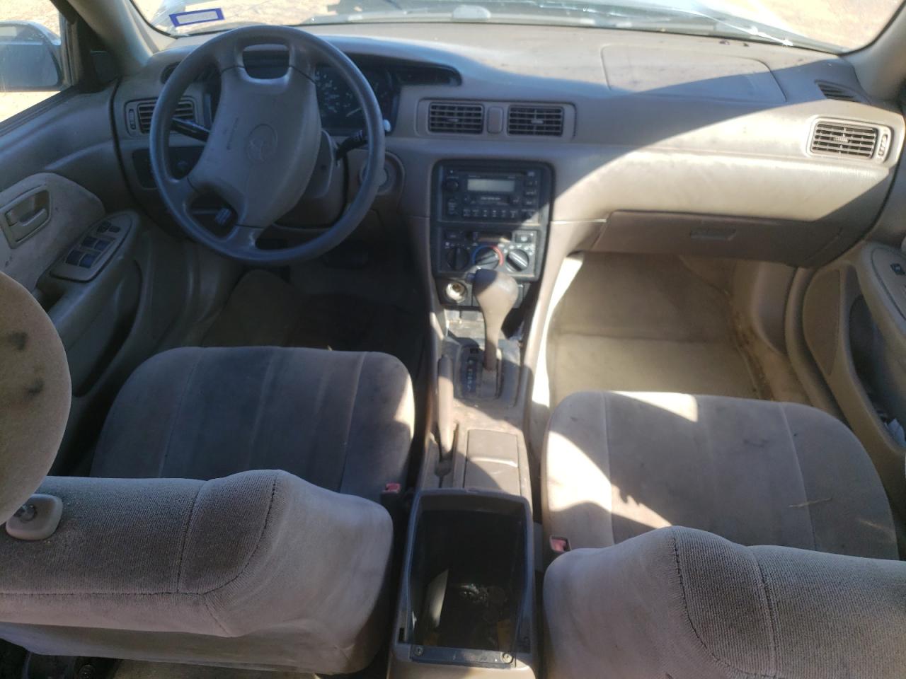 1999 Toyota Camry - Image 8