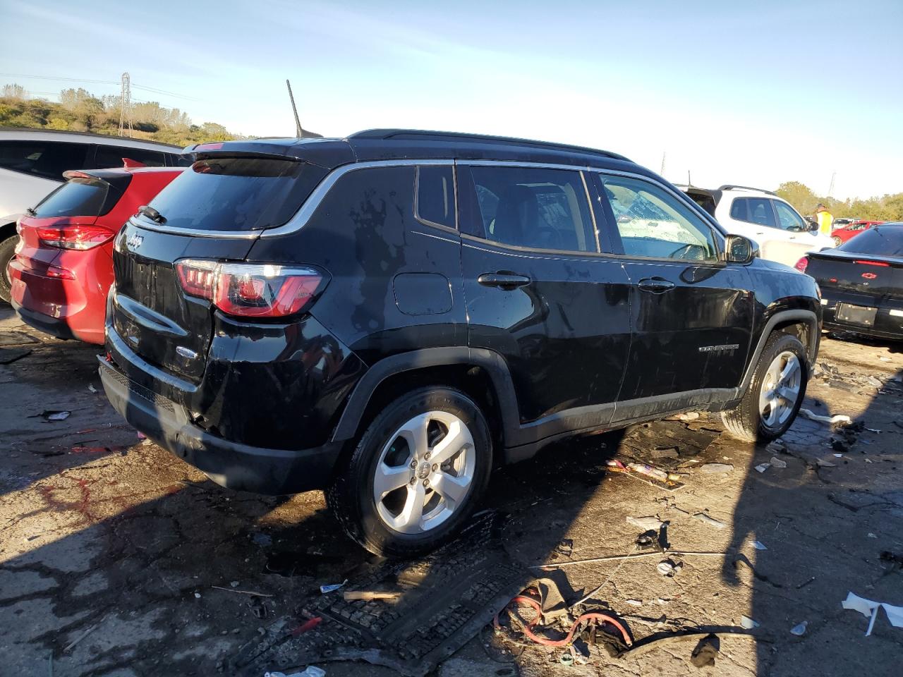 2019 Jeep Compass - Image 3