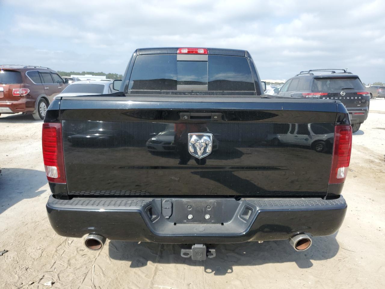 2014 Ram 1500 Sport VIN: 3C6JR6CT0EG290186 Lot: 75236354