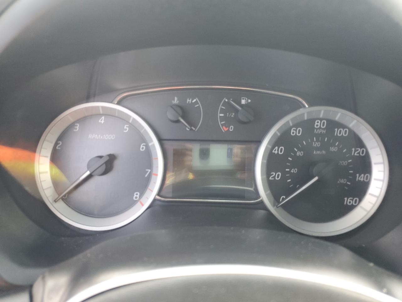 2013 Nissan Sentra - Image 9