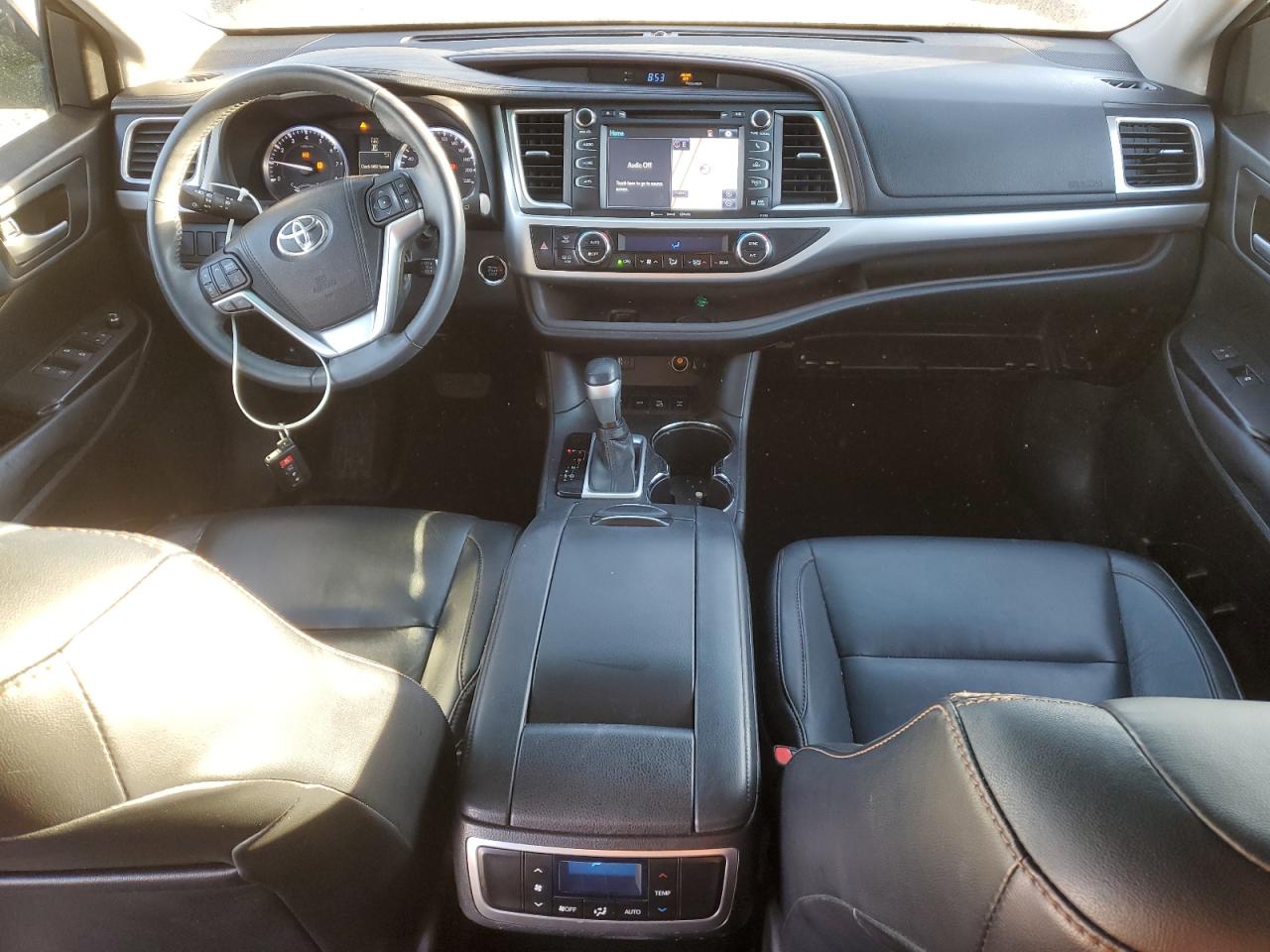 2016 Toyota Highlander - Image 8