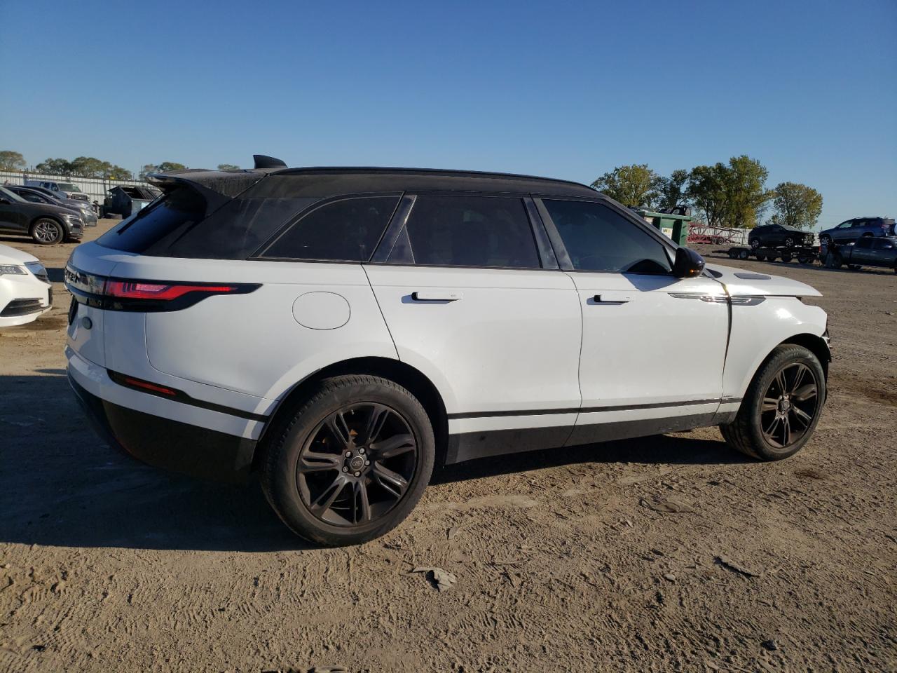 2018 Land Rover Range Rover - Image 3