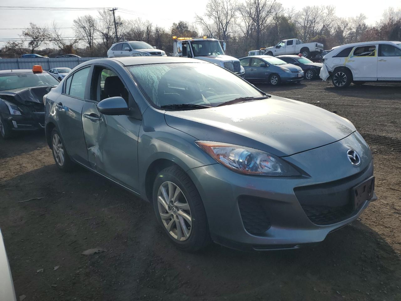 2012 Mazda 3 - Image 4