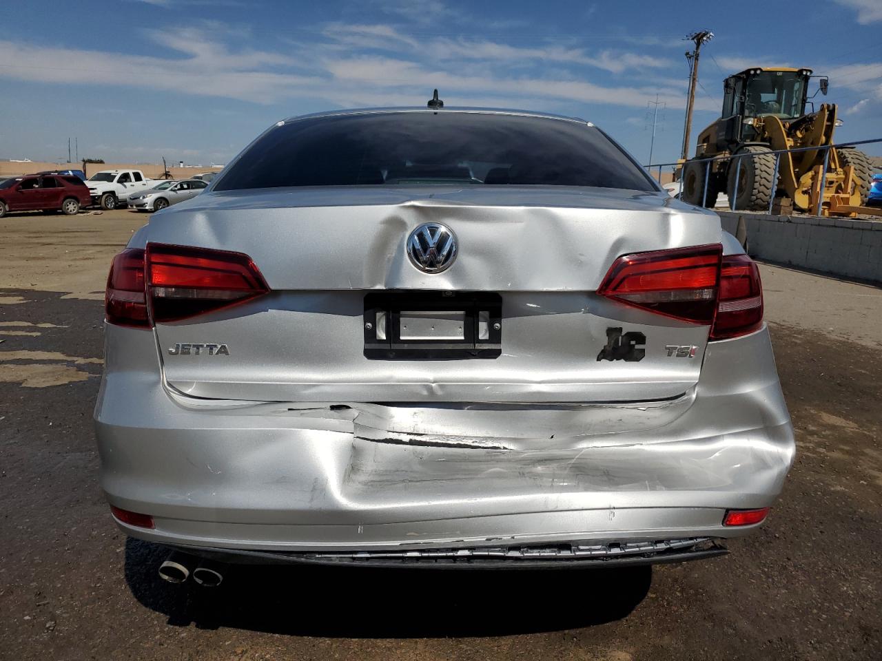2017 Volkswagen Jetta - Image 6