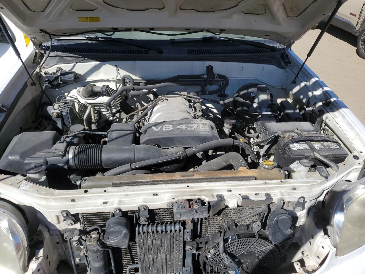2003 Toyota Sequoia - Image 11