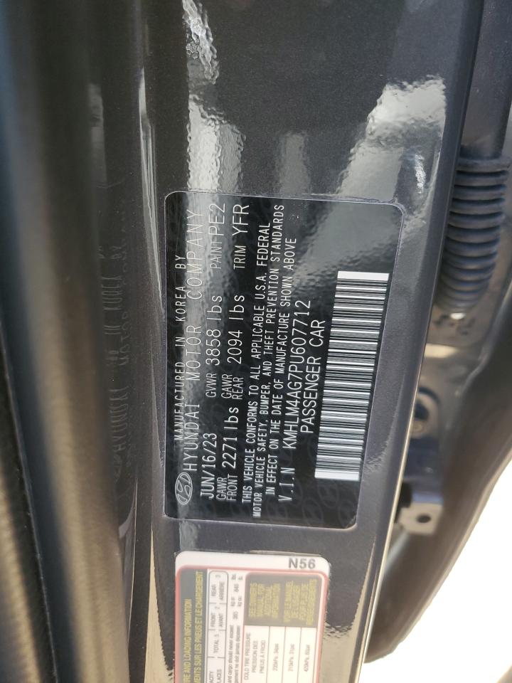 2023 Hyundai Elantra - Image 13