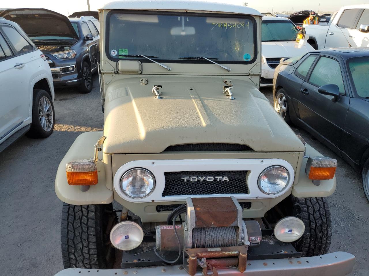 FJ40251338 1977 Toyota Land Cruis