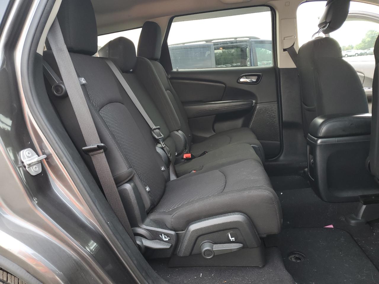 2018 Dodge Journey Se VIN: 3C4PDCAB1JT236438 Lot: 73776894