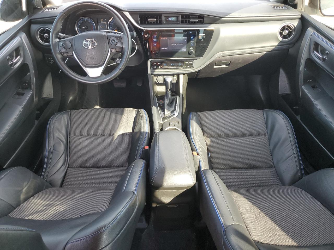 2017 Toyota Corolla - Image 8