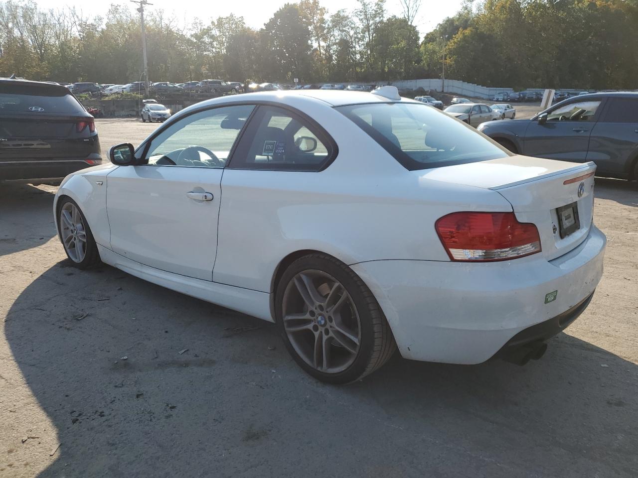 WBAUC9C56BVM10308 2011 BMW 135 I