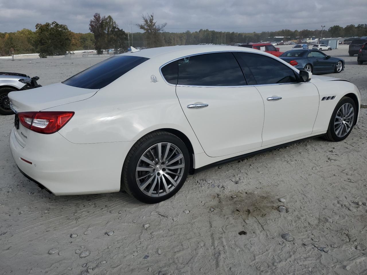 2017 Maserati Quattroporte - Image 3