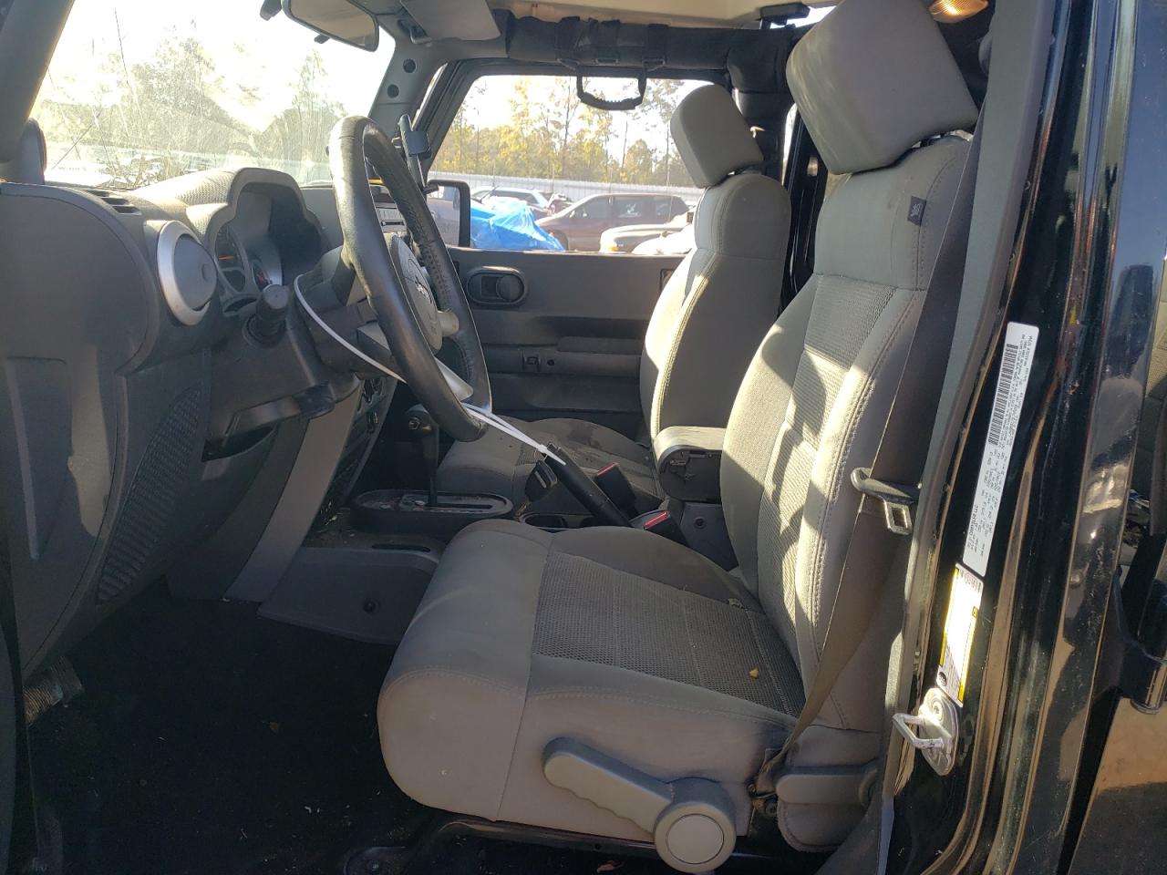 2009 Jeep Wrangler - Image 7