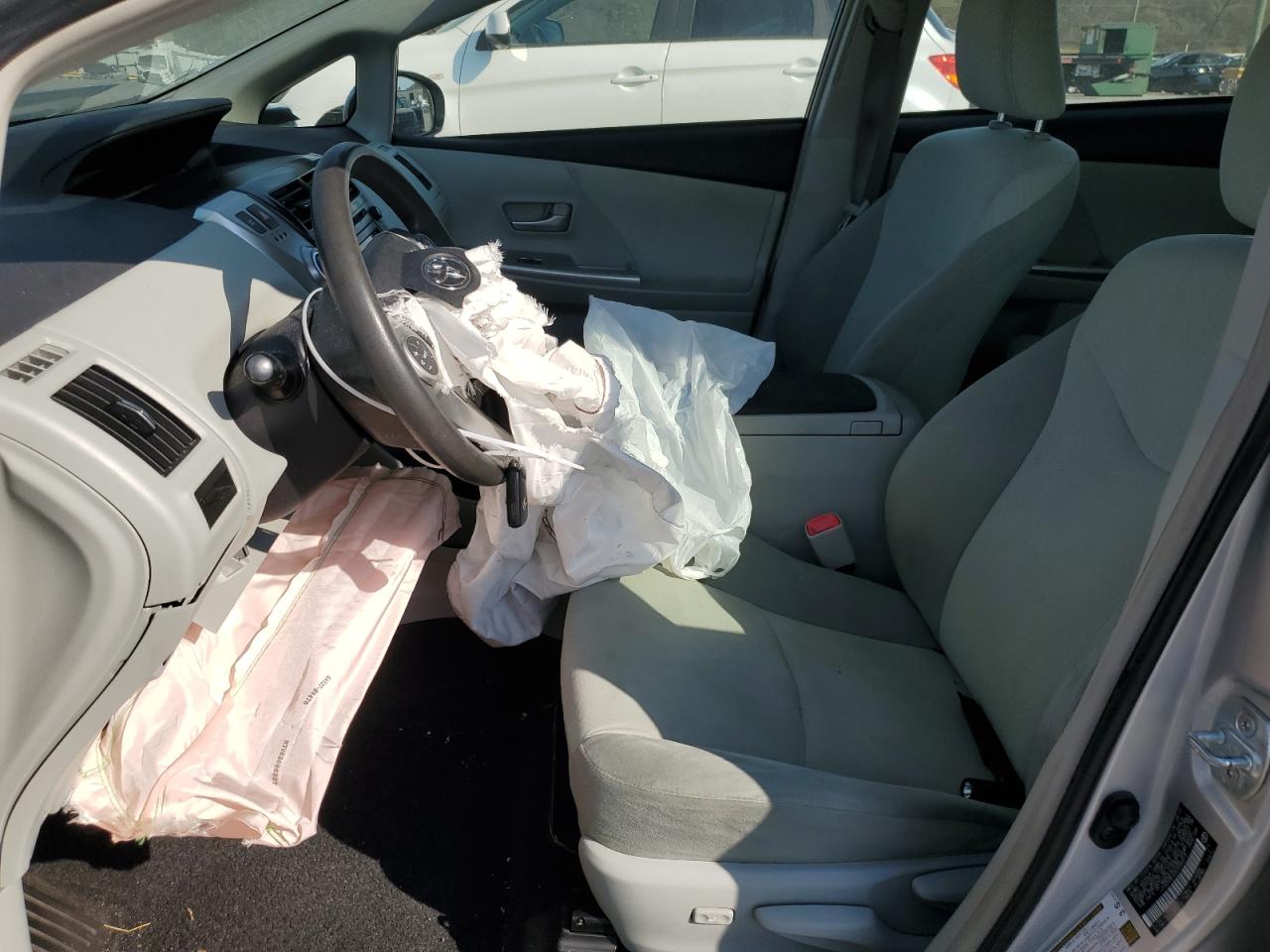 2013 Toyota Prius V VIN: JTDZN3EU0D3256519 Lot: 77994974