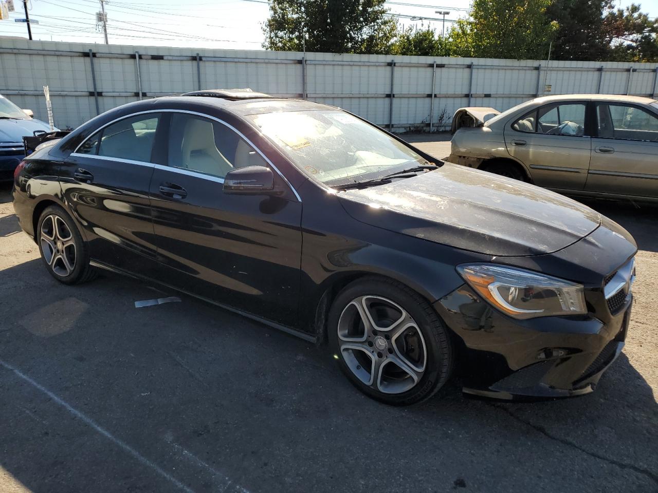 VIN WDDSJ4EBXEN067602 2014 MERCEDES-BENZ CLA-CLASS no.4