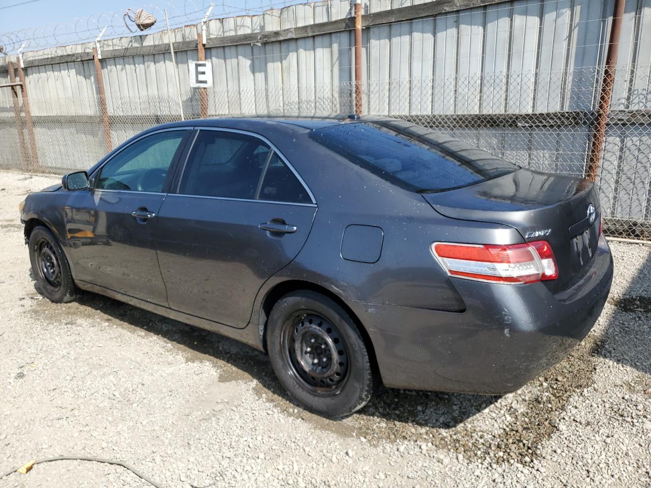 2011 Toyota Camry - Image 2