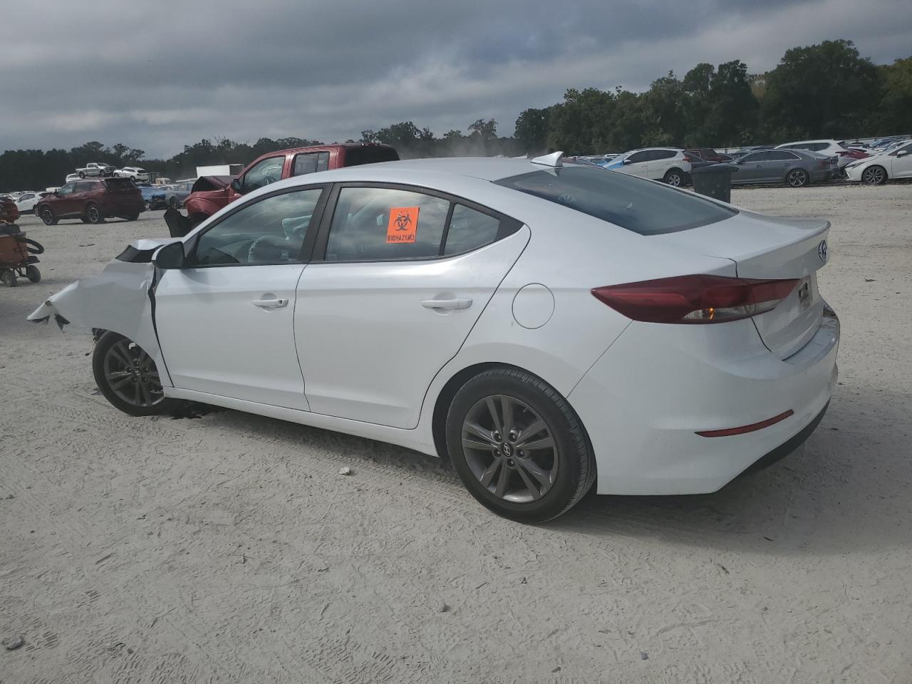 2018 Hyundai Elantra - Image 2