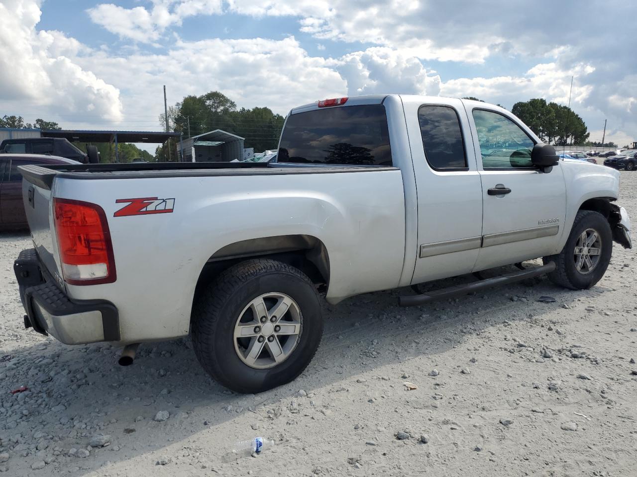 2012 GMC Sierra - Image 3