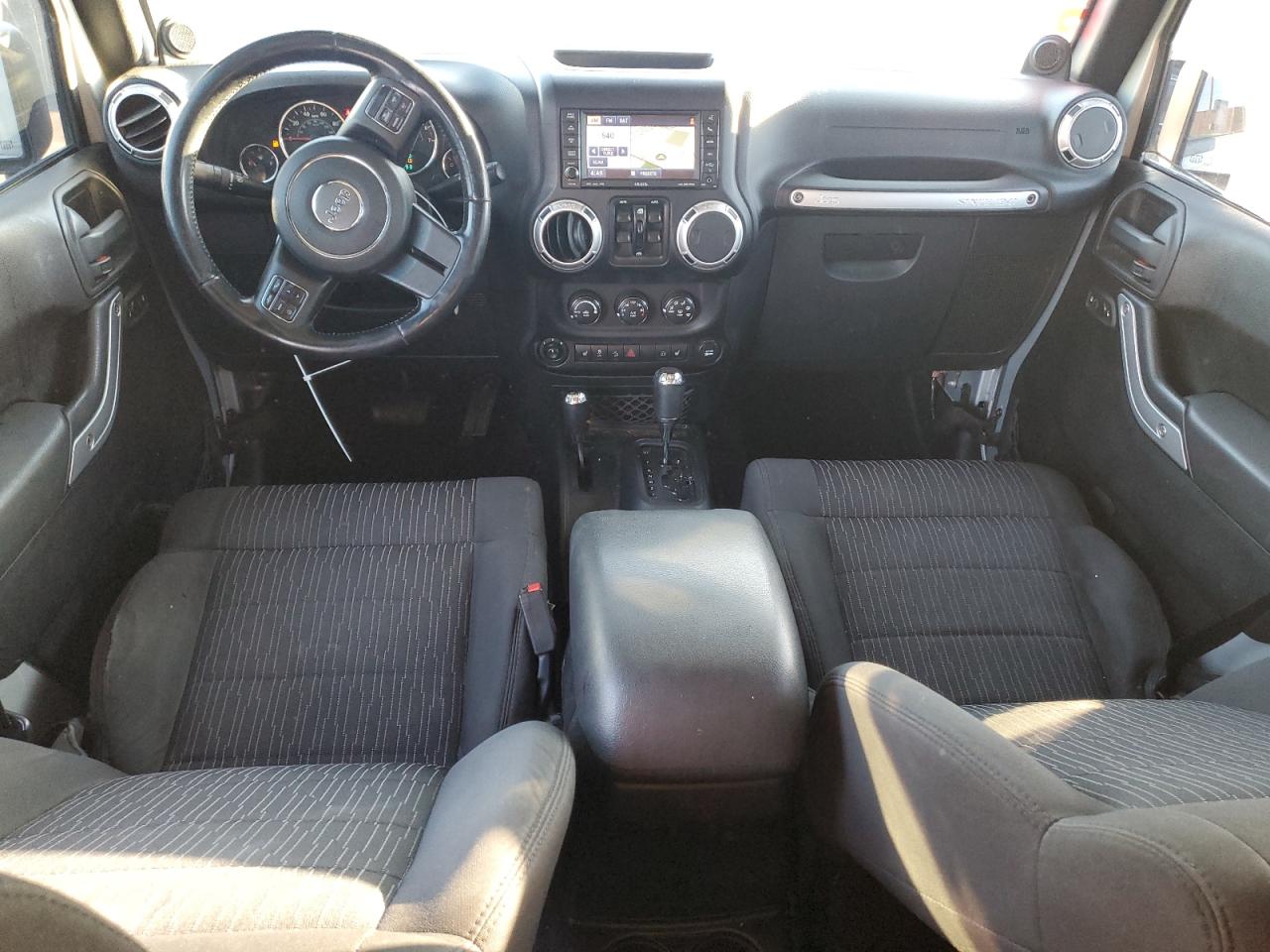 2011 Jeep Wrangler - Image 8