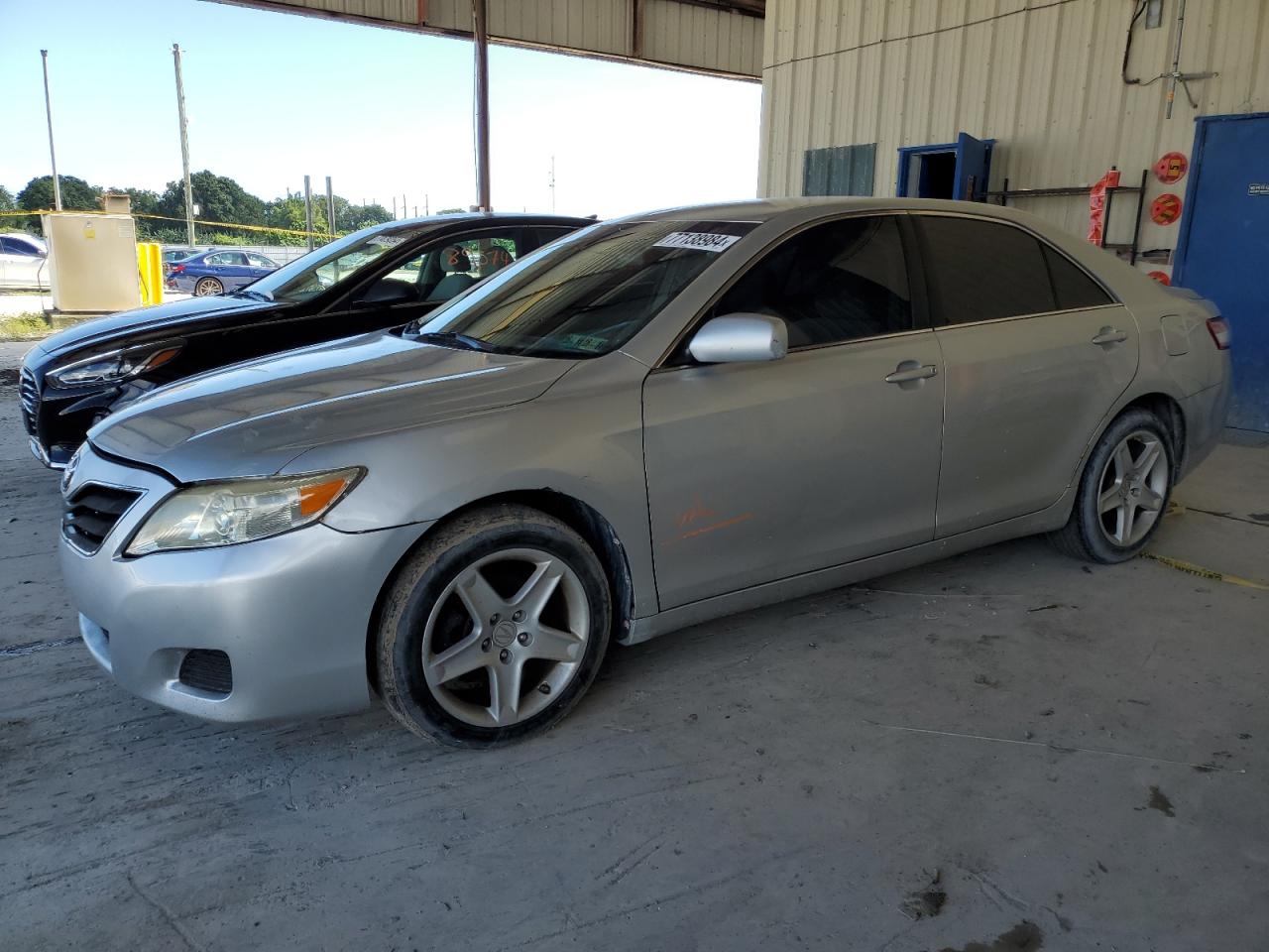 2010 Toyota Camry Base VIN: 4T1BF3EK5AU570827 Lot: 77138984