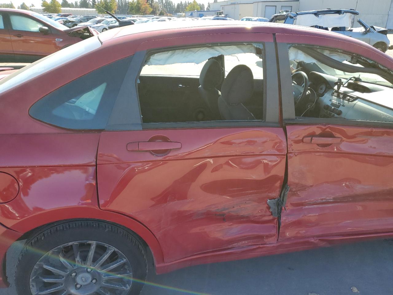 2010 Ford Focus - Image 10