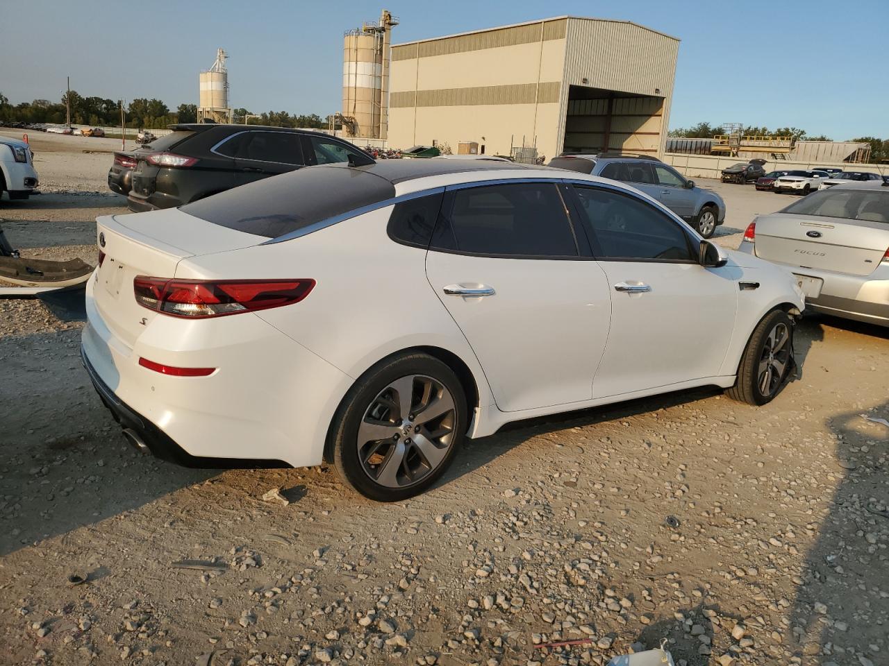2019 Kia Optima - Image 3